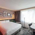 Novotel De Maine Szálloda