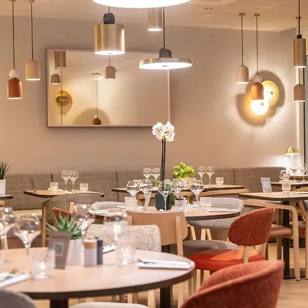 Mercure De Maine Hotel 4*