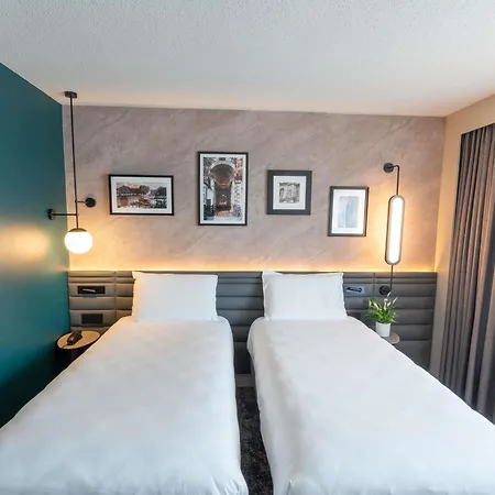 Novotel De Maine