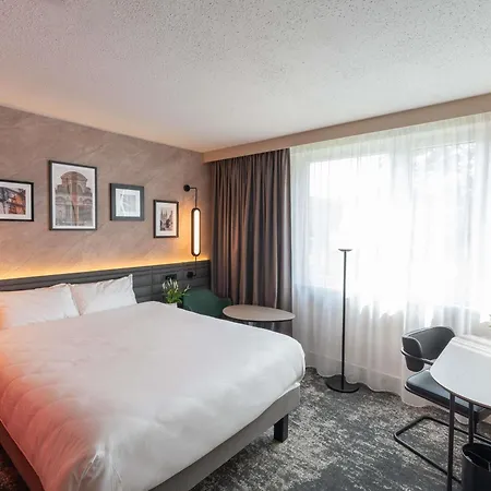 Mercure De Maine Hotel