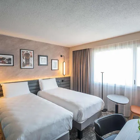 Hotel Mercure De Maine