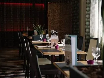 Mercure De Maine Hotel 4*