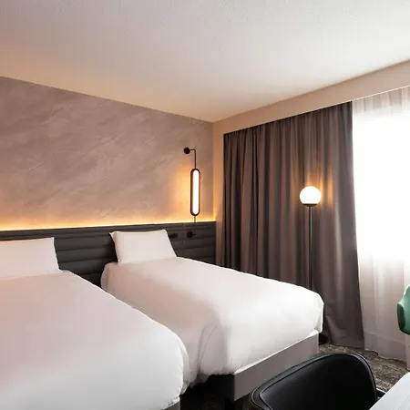 Hotel Novotel De Maine