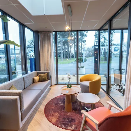 Novotel De Maine Hotel 4*