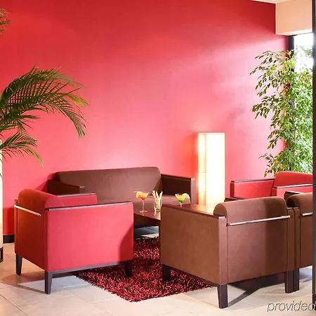 Hotel Novotel De Maine 4*