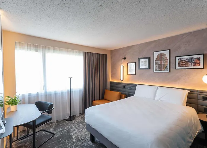 Mercure De Maine Hotel 4*