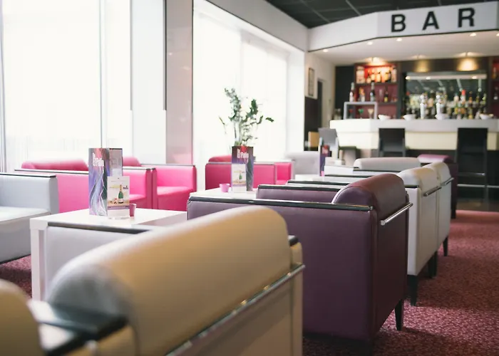 Mercure De Maine Hotel